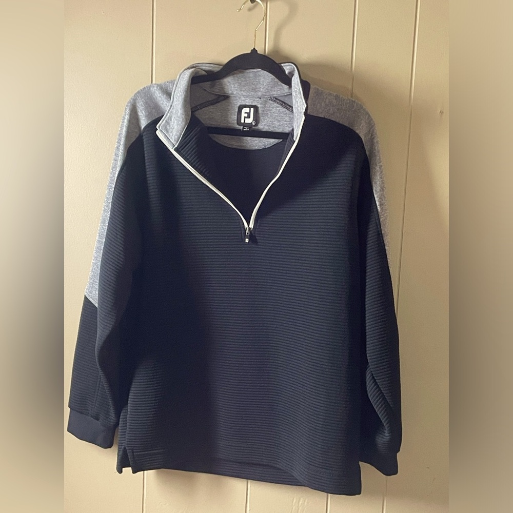 FootJoy Black and‎ Gray Ribbed 1/4 Zip Pullover Polo  Size | Large